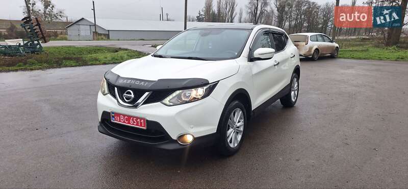 Внедорожник / Кроссовер Nissan Qashqai 2015 в Новоархангельске фото 113 Внедорожник / Кроссовер Nissan Qashqai 2015 в Новоархангельске