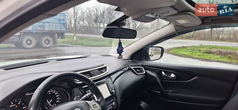 Внедорожник / Кроссовер Nissan Qashqai 2015 в Новоархангельске фото 147 Внедорожник / Кроссовер Nissan Qashqai 2015 в Новоархангельске