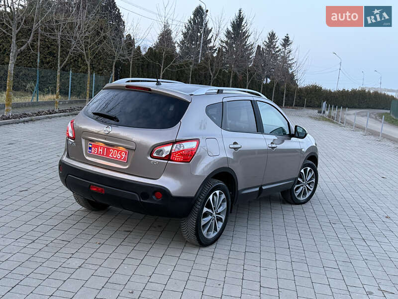 Внедорожник / Кроссовер Nissan Qashqai 2012 в Львове