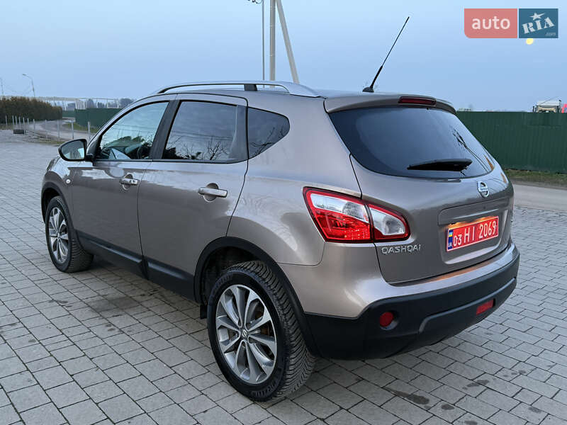 Внедорожник / Кроссовер Nissan Qashqai 2012 в Львове