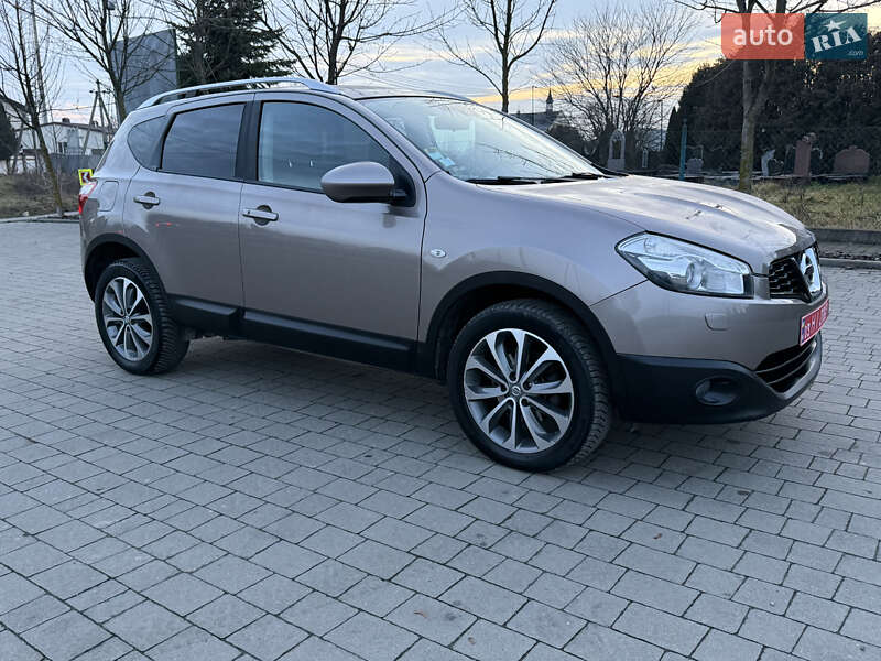 Внедорожник / Кроссовер Nissan Qashqai 2012 в Львове