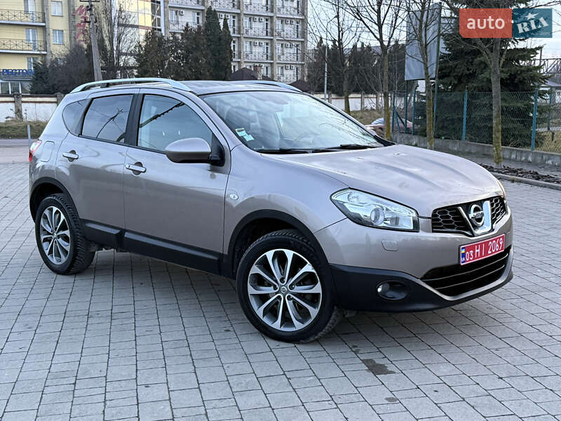 Внедорожник / Кроссовер Nissan Qashqai 2012 в Львове