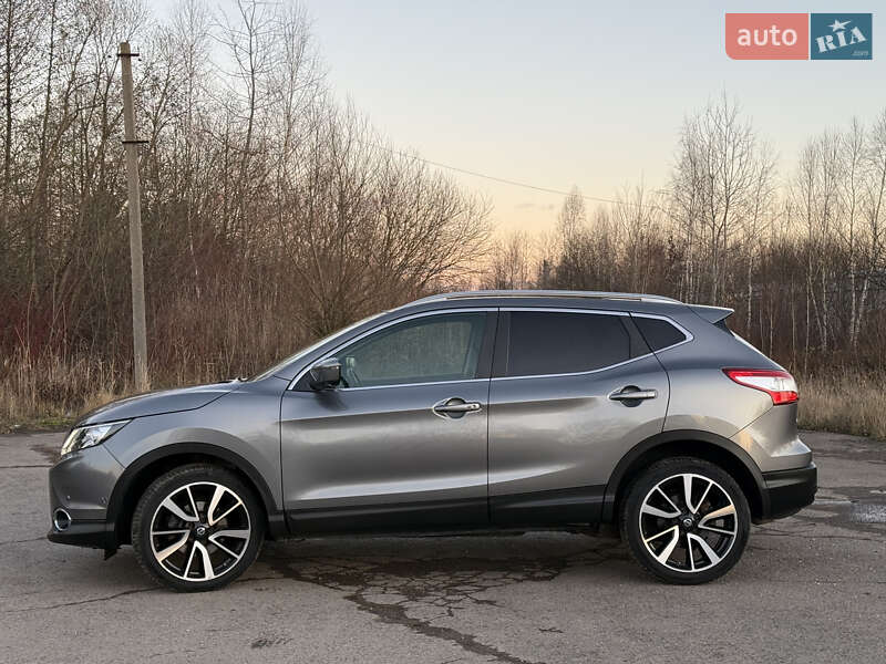 Позашляховик / Кросовер Nissan Qashqai 2015 в Трускавці фото 7 Позашляховик / Кросовер Nissan Qashqai 2015 в Трускавці