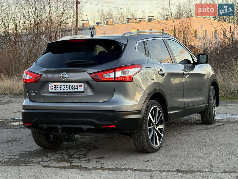 Позашляховик / Кросовер Nissan Qashqai 2015 в Трускавці фото 18 Позашляховик / Кросовер Nissan Qashqai 2015 в Трускавці