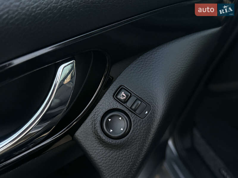 Позашляховик / Кросовер Nissan Qashqai 2015 в Трускавці фото 44 Позашляховик / Кросовер Nissan Qashqai 2015 в Трускавці