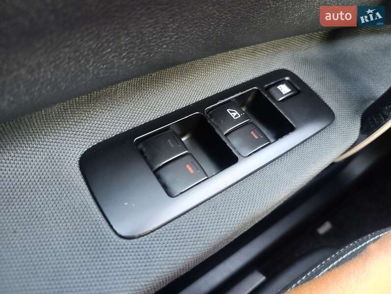 Внедорожник / Кроссовер Nissan Qashqai 2011 в Житомире фото 33 Внедорожник / Кроссовер Nissan Qashqai 2011 в Житомире