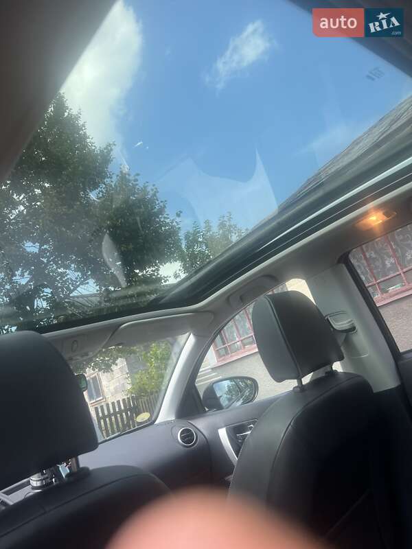 Внедорожник / Кроссовер Nissan Qashqai 2011 в Львове фото 4 Внедорожник / Кроссовер Nissan Qashqai 2011 в Львове
