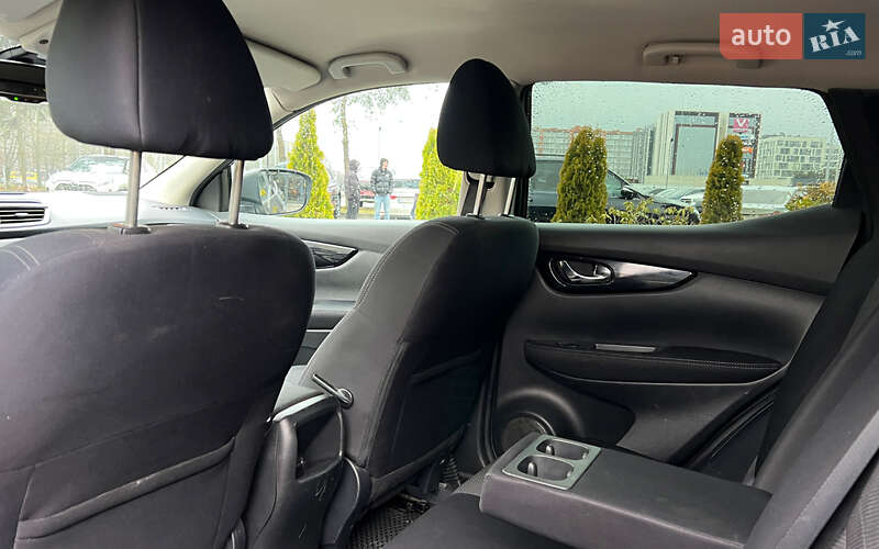 Внедорожник / Кроссовер Nissan Qashqai 2016 в Львове