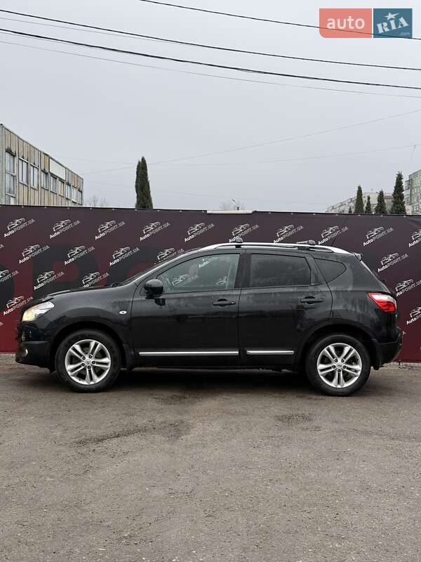 Позашляховик / Кросовер Nissan Qashqai 2011 в Сумах