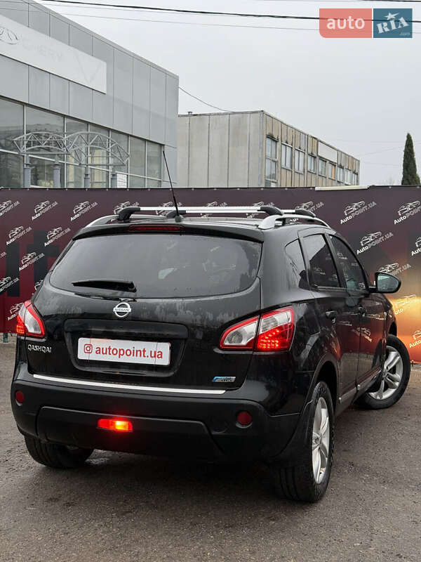 Позашляховик / Кросовер Nissan Qashqai 2011 в Сумах