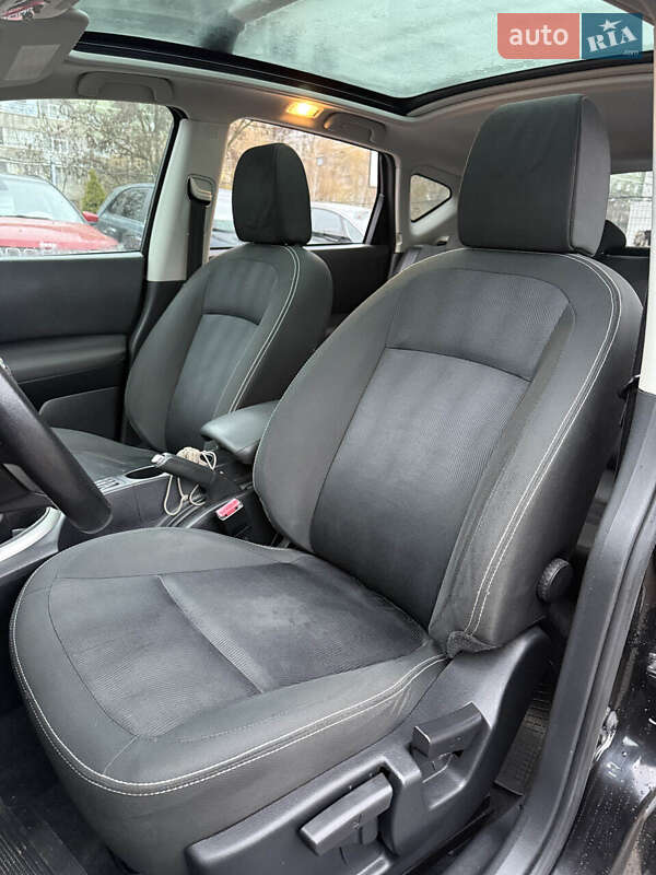 Позашляховик / Кросовер Nissan Qashqai 2011 в Сумах