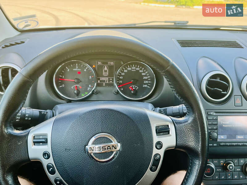 Внедорожник / Кроссовер Nissan Qashqai 2011 в Нежине