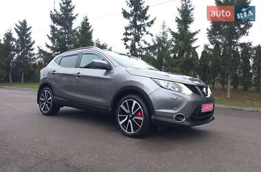 Позашляховик / Кросовер Nissan Qashqai 2015 в Тернополі