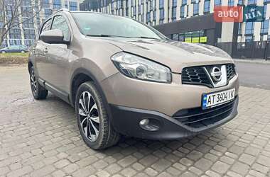 Внедорожник / Кроссовер Nissan Qashqai 2012 в Ивано-Франковске