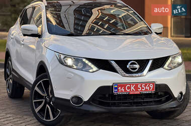 Внедорожник / Кроссовер Nissan Qashqai 2014 в Ивано-Франковске