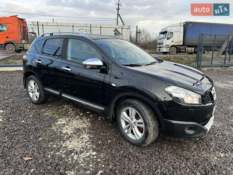 Позашляховик / Кросовер Nissan Qashqai 2011 в Радехові