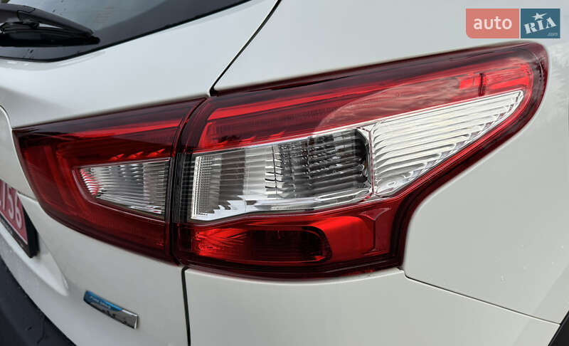 Внедорожник / Кроссовер Nissan Qashqai 2015 в Ивано-Франковске фото 24 Внедорожник / Кроссовер Nissan Qashqai 2015 в Ивано-Франковске