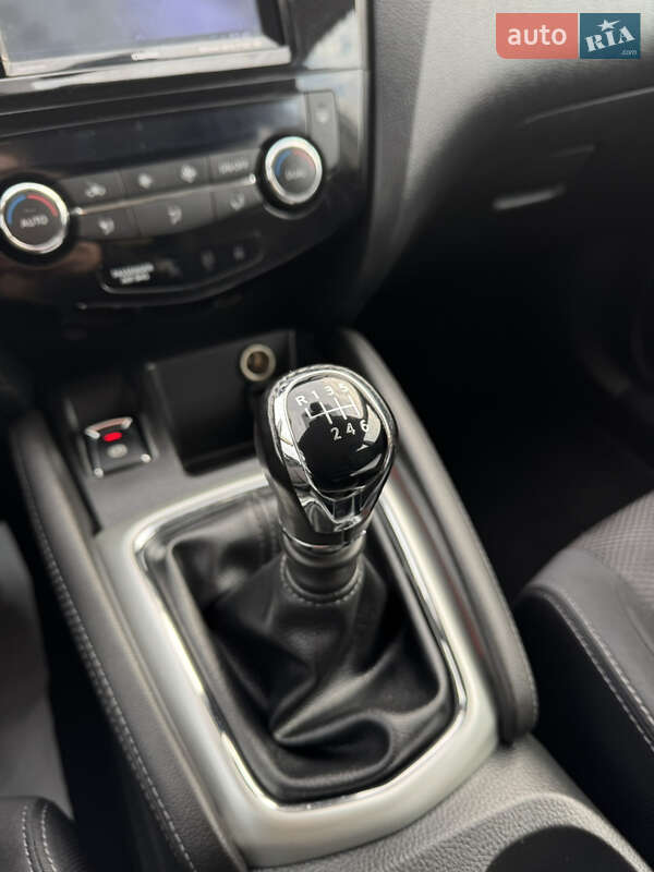 Внедорожник / Кроссовер Nissan Qashqai 2015 в Ивано-Франковске фото 42 Внедорожник / Кроссовер Nissan Qashqai 2015 в Ивано-Франковске