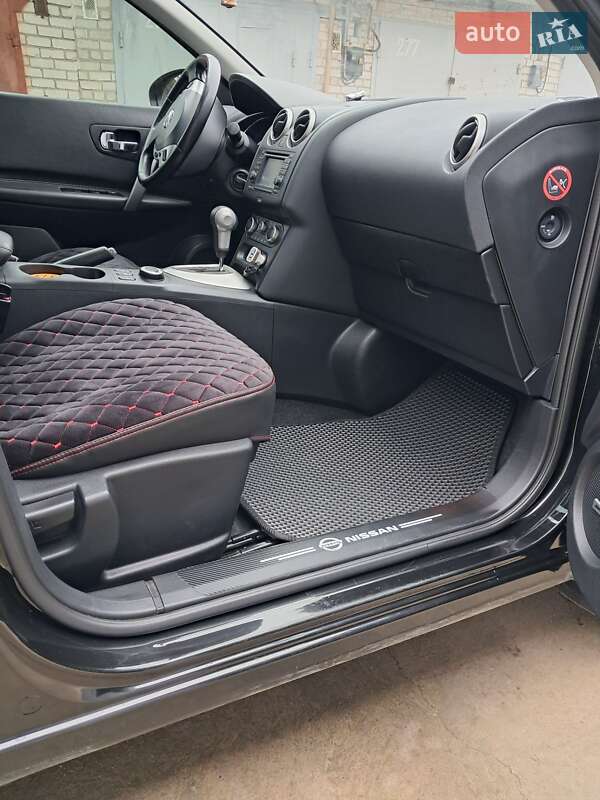 Внедорожник / Кроссовер Nissan Qashqai 2013 в Николаеве