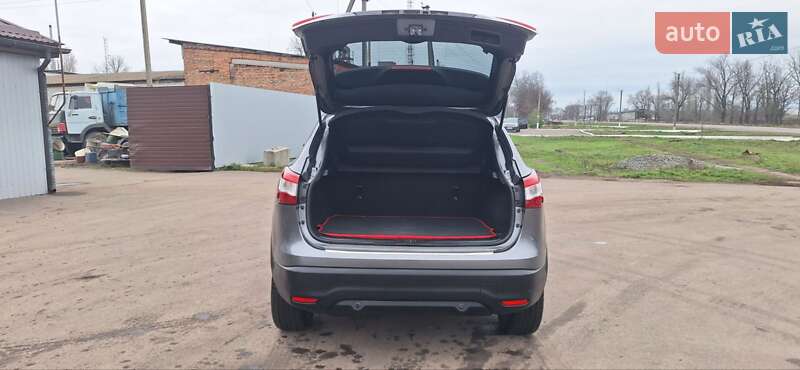 Позашляховик / Кросовер Nissan Qashqai 2016 в Новоархангельську