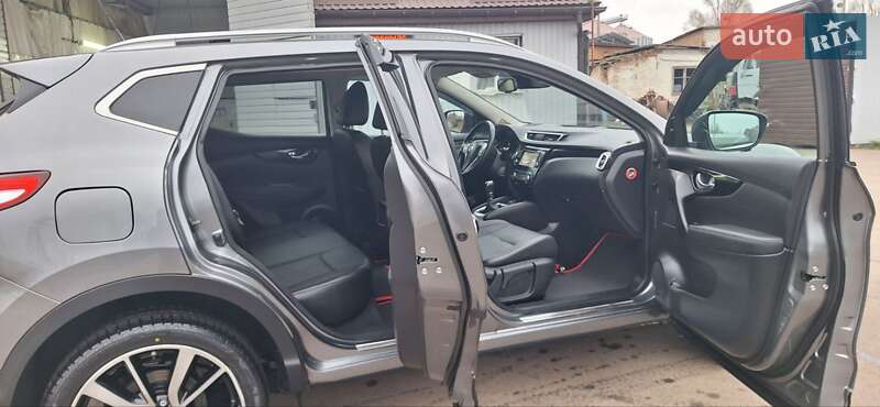 Позашляховик / Кросовер Nissan Qashqai 2016 в Новоархангельську