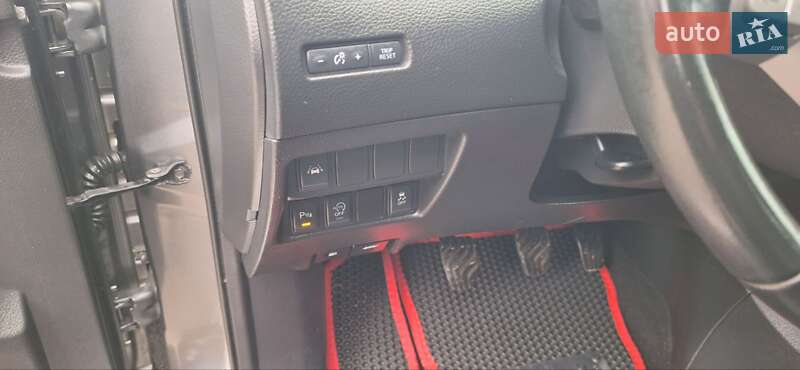 Позашляховик / Кросовер Nissan Qashqai 2016 в Новоархангельську