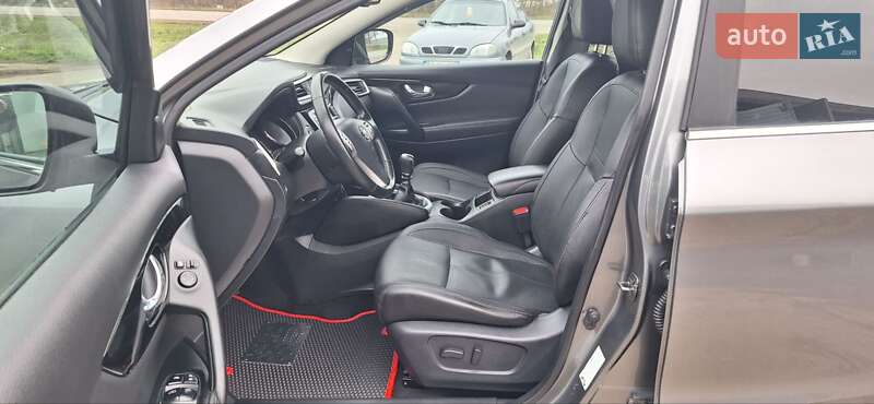 Позашляховик / Кросовер Nissan Qashqai 2016 в Новоархангельську