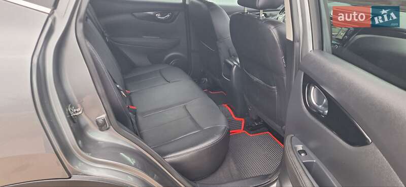 Позашляховик / Кросовер Nissan Qashqai 2016 в Новоархангельську