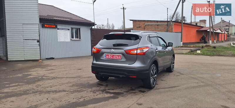 Позашляховик / Кросовер Nissan Qashqai 2016 в Новоархангельську