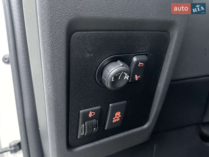 Внедорожник / Кроссовер Nissan Qashqai 2012 в Стрые