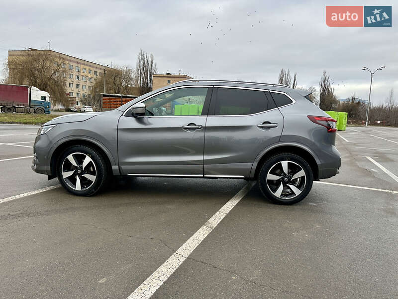 Внедорожник / Кроссовер Nissan Qashqai 2019 в Каменец-Подольском