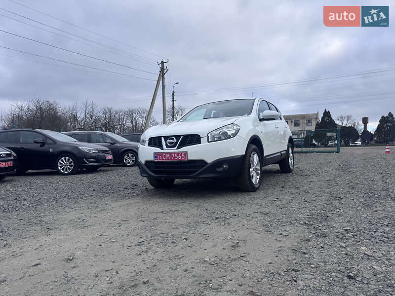Внедорожник / Кроссовер Nissan Qashqai 2013 в Звенигородке