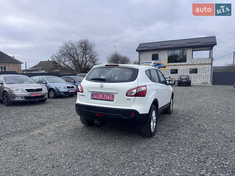 Внедорожник / Кроссовер Nissan Qashqai 2013 в Звенигородке