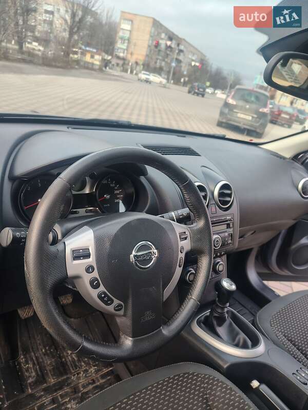 Внедорожник / Кроссовер Nissan Qashqai 2008 в Гайсине