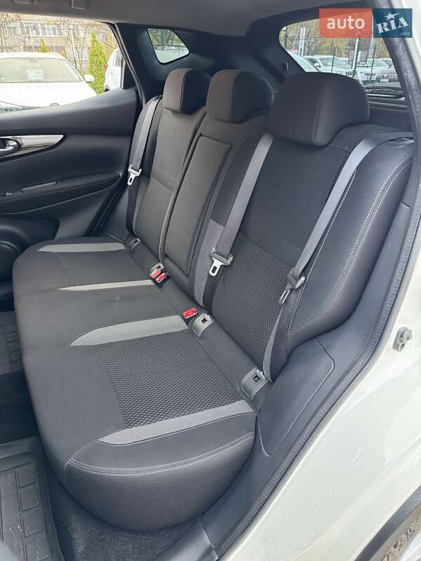 Внедорожник / Кроссовер Nissan Qashqai 2018 в Сумах