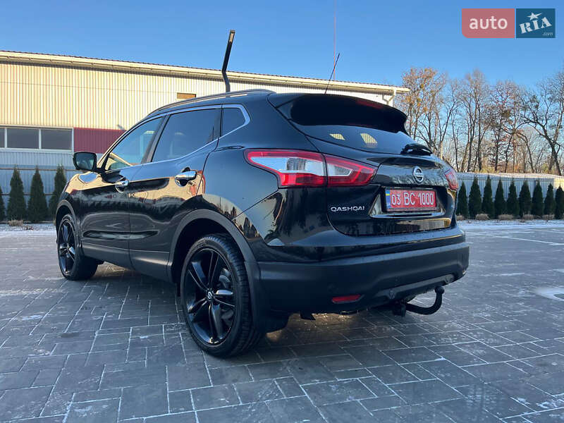 Внедорожник / Кроссовер Nissan Qashqai 2016 в Луцке