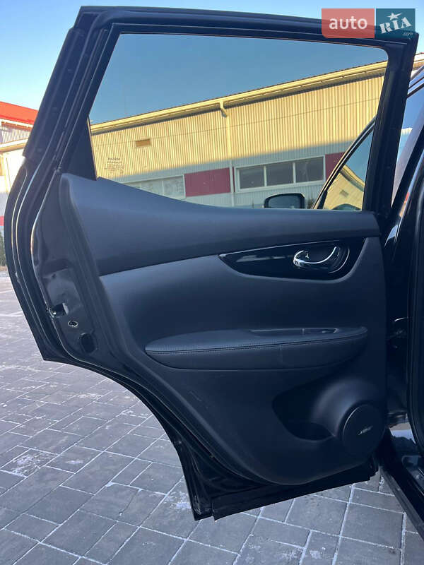 Внедорожник / Кроссовер Nissan Qashqai 2016 в Луцке