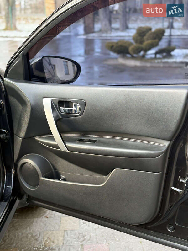 Внедорожник / Кроссовер Nissan Qashqai 2008 в Стрые