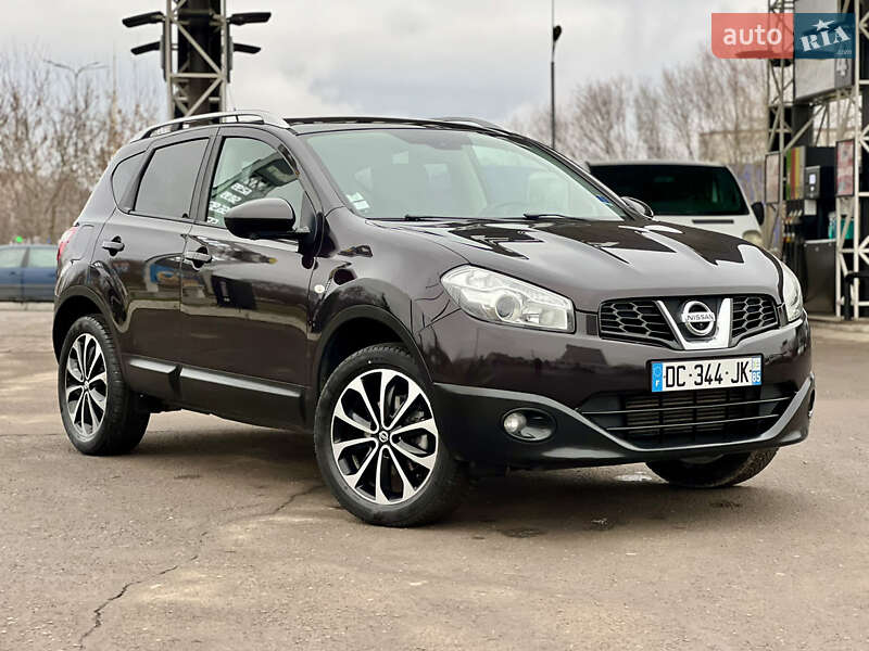 Позашляховик / Кросовер Nissan Qashqai 2013 в Дубні