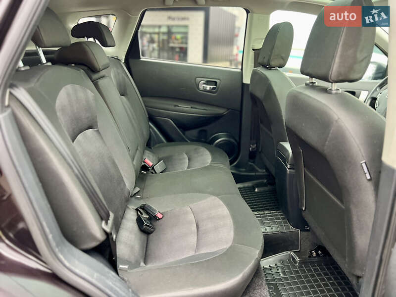 Позашляховик / Кросовер Nissan Qashqai 2013 в Дубні