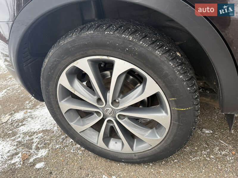 Внедорожник / Кроссовер Nissan Qashqai 2010 в Баре