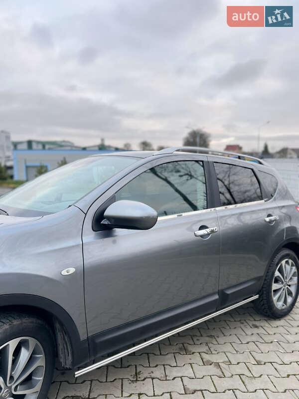 Внедорожник / Кроссовер Nissan Qashqai 2010 в Луцке