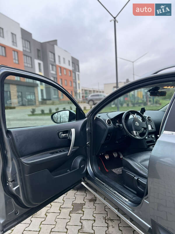 Внедорожник / Кроссовер Nissan Qashqai 2010 в Луцке