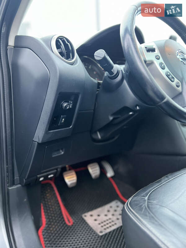 Внедорожник / Кроссовер Nissan Qashqai 2010 в Луцке