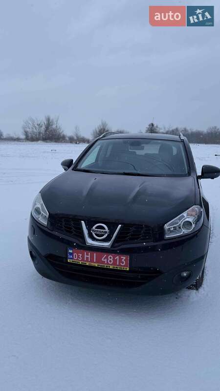 Внедорожник / Кроссовер Nissan Qashqai 2013 в Умани