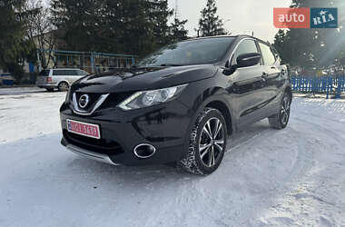 Внедорожник / Кроссовер Nissan Qashqai 2014 в Новоархангельске
