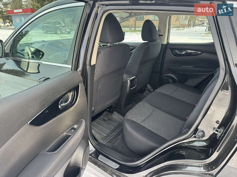 Внедорожник / Кроссовер Nissan Qashqai 2014 в Новоархангельске