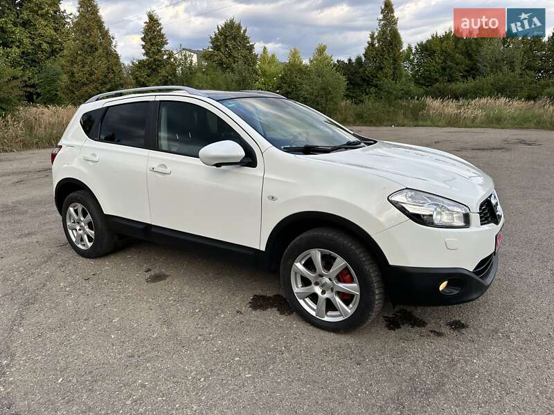 Внедорожник / Кроссовер Nissan Qashqai 2012 в Дрогобыче