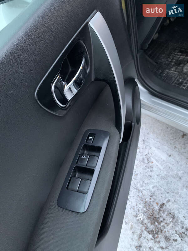 Внедорожник / Кроссовер Nissan Qashqai 2008 в Калуше