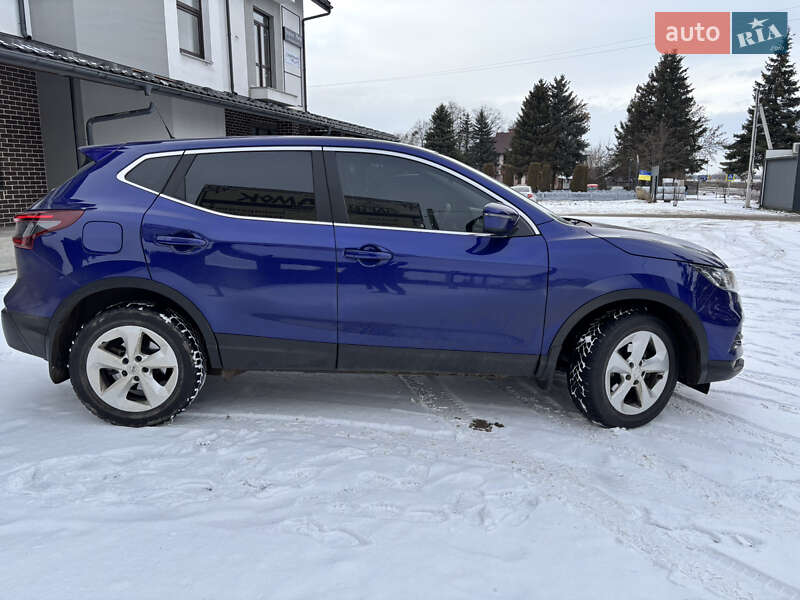 Внедорожник / Кроссовер Nissan Qashqai 2020 в Львове